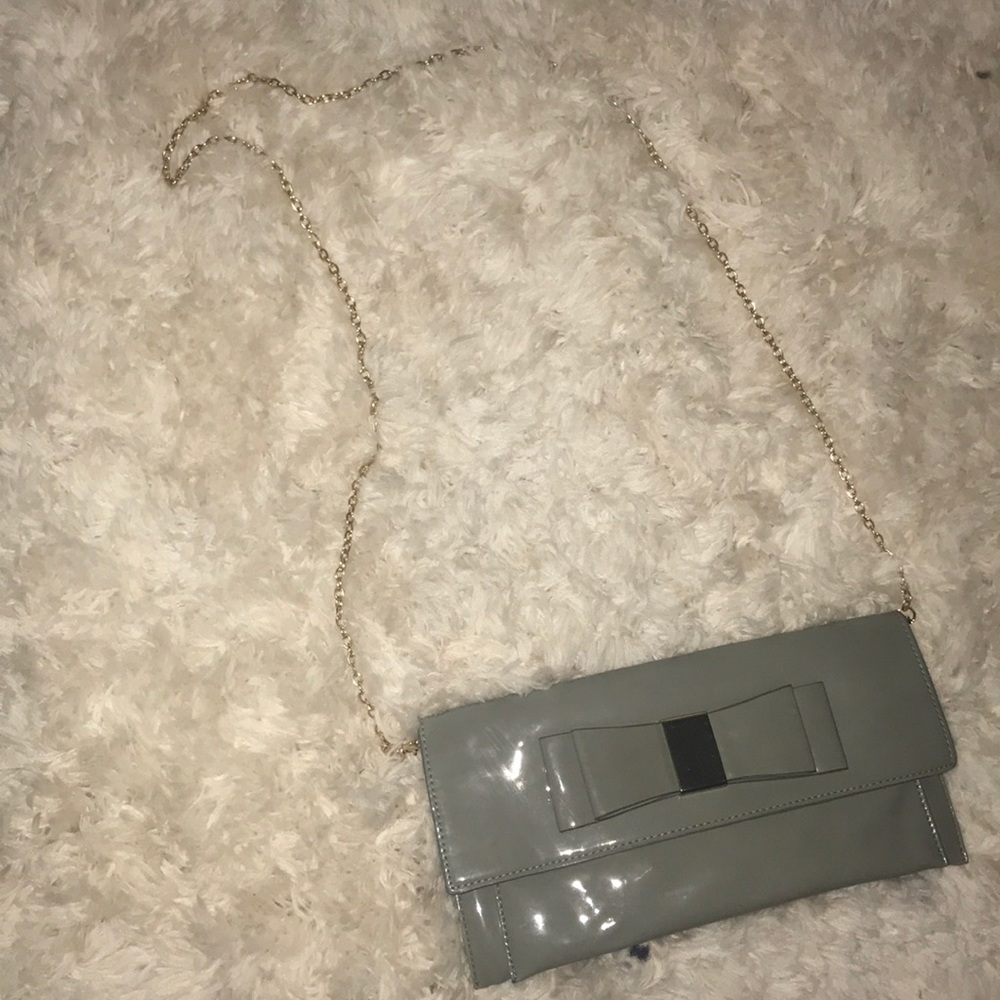 Grey crossbody purse with bow!